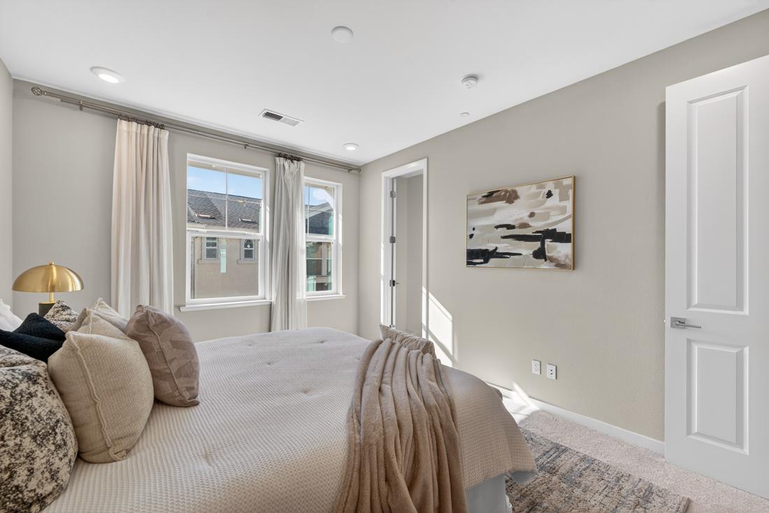 Photo #37: ML82035990 Listing: Photo #37