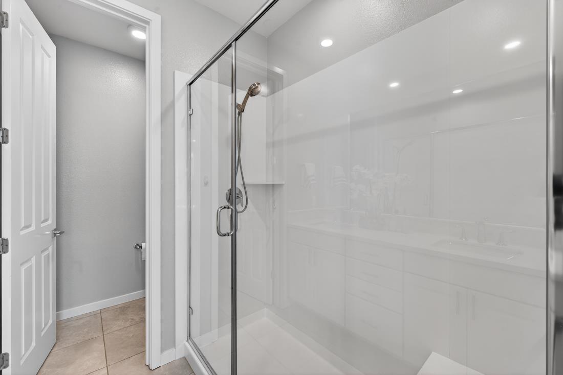 Photo #43: ML82035990 Listing: Photo #43