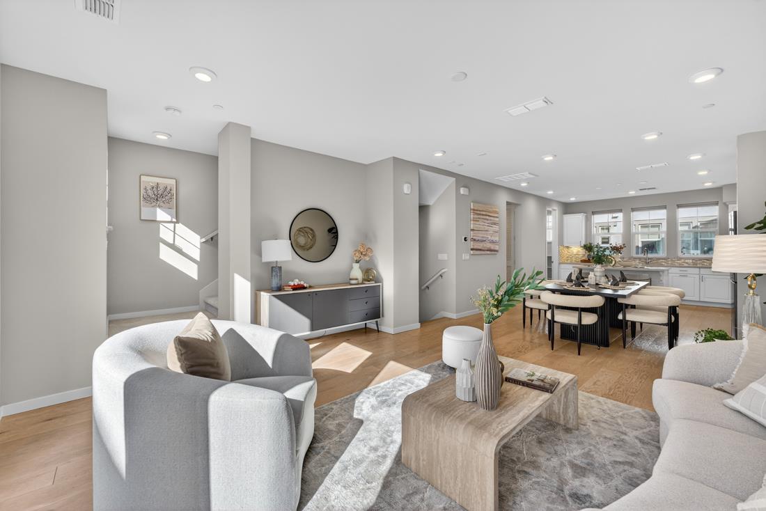 Photo #6: ML82035990 Listing: Photo #6