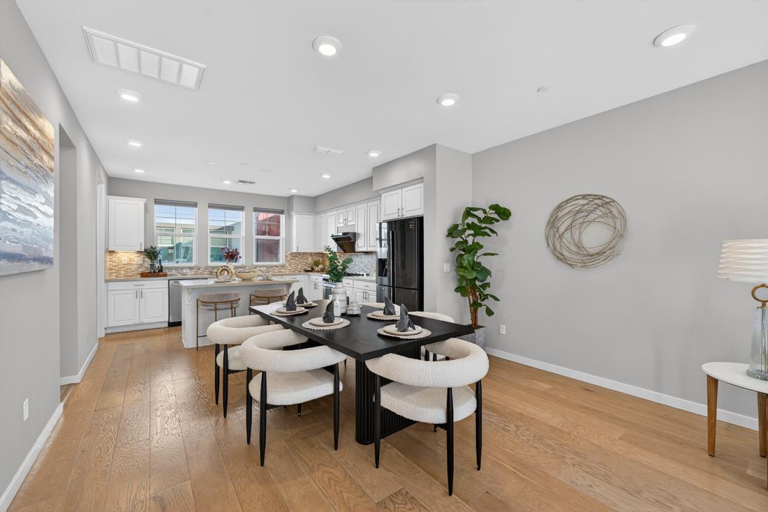 Photo #8: ML82035990 Listing: Photo #8