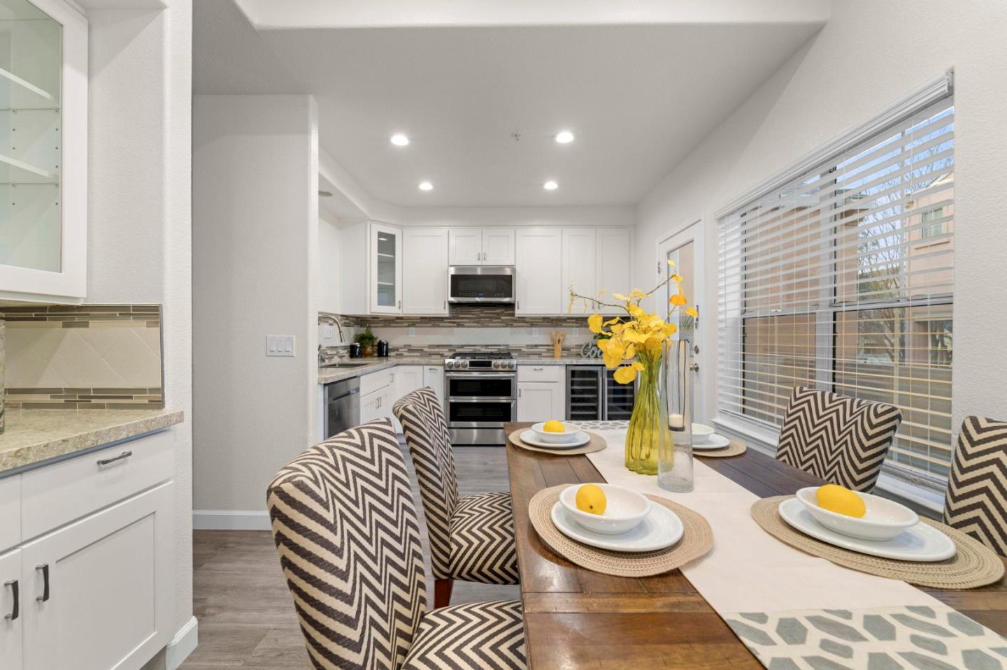 Detail Gallery Image 18 of 39 For 126 Pacchetti Way, Mountain View,  CA 94040 - 3 Beds | 3 Baths