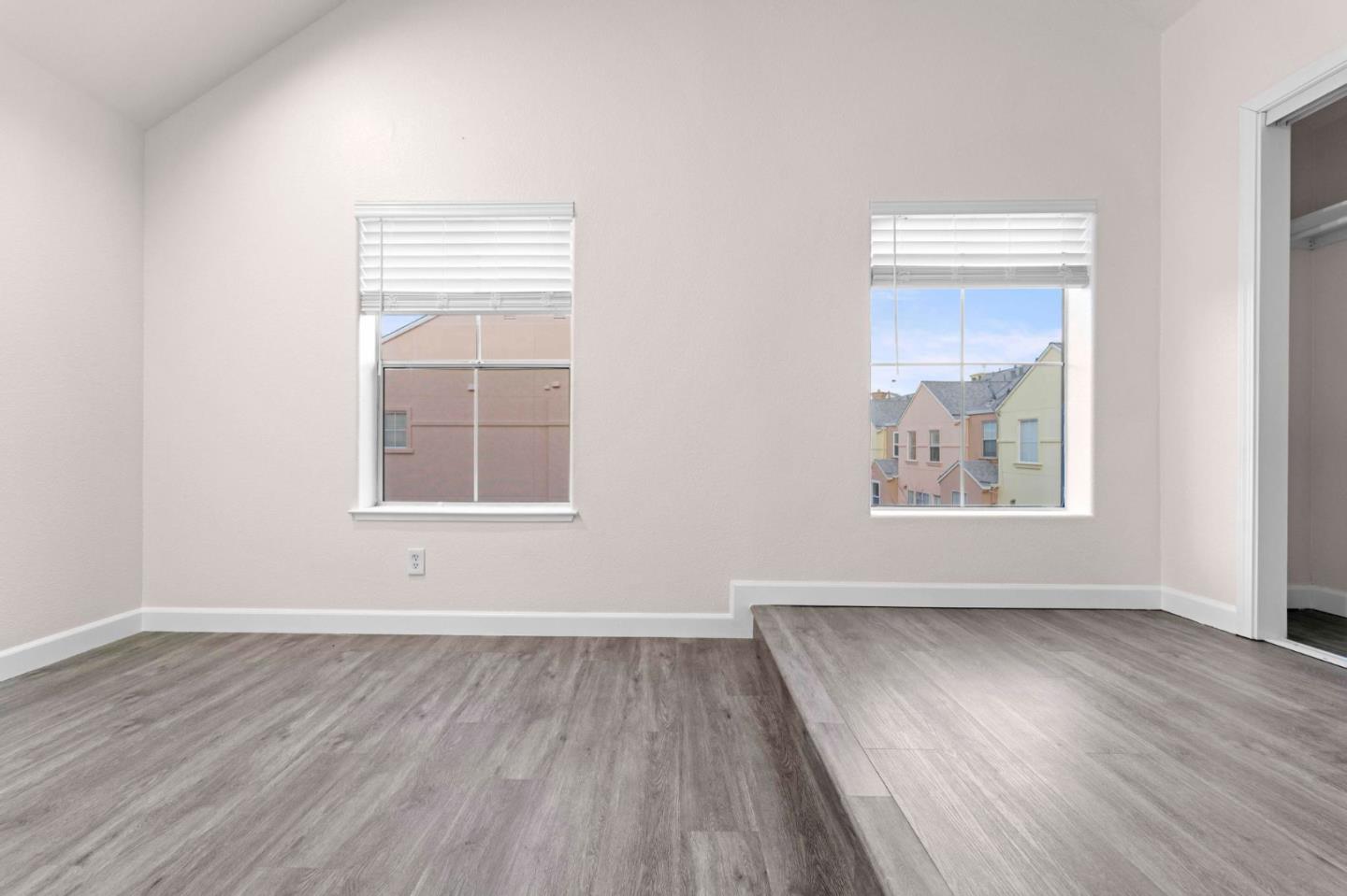 Detail Gallery Image 20 of 39 For 126 Pacchetti Way, Mountain View,  CA 94040 - 3 Beds | 3 Baths