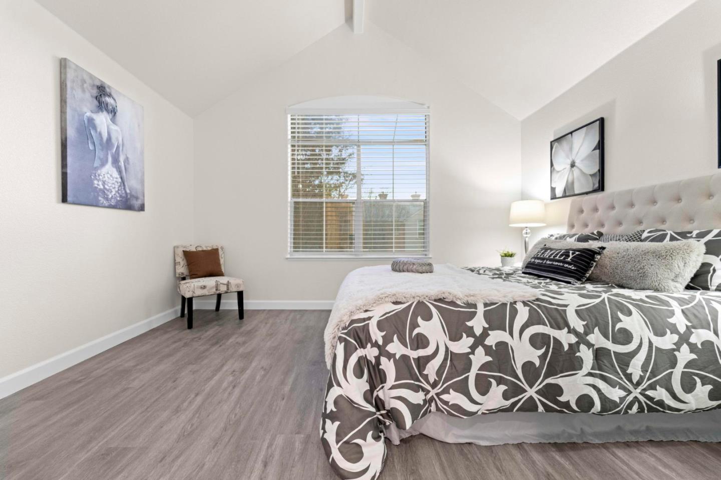 Detail Gallery Image 23 of 39 For 126 Pacchetti Way, Mountain View,  CA 94040 - 3 Beds | 3 Baths