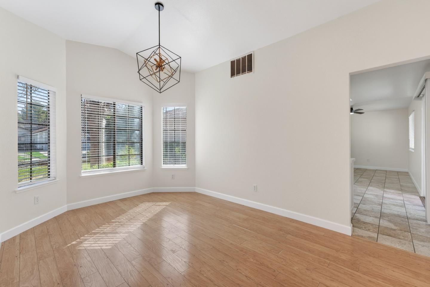 Detail Gallery Image 17 of 61 For 2753 Asilomar Dr, Antioch,  CA 94531 - 4 Beds | 2 Baths