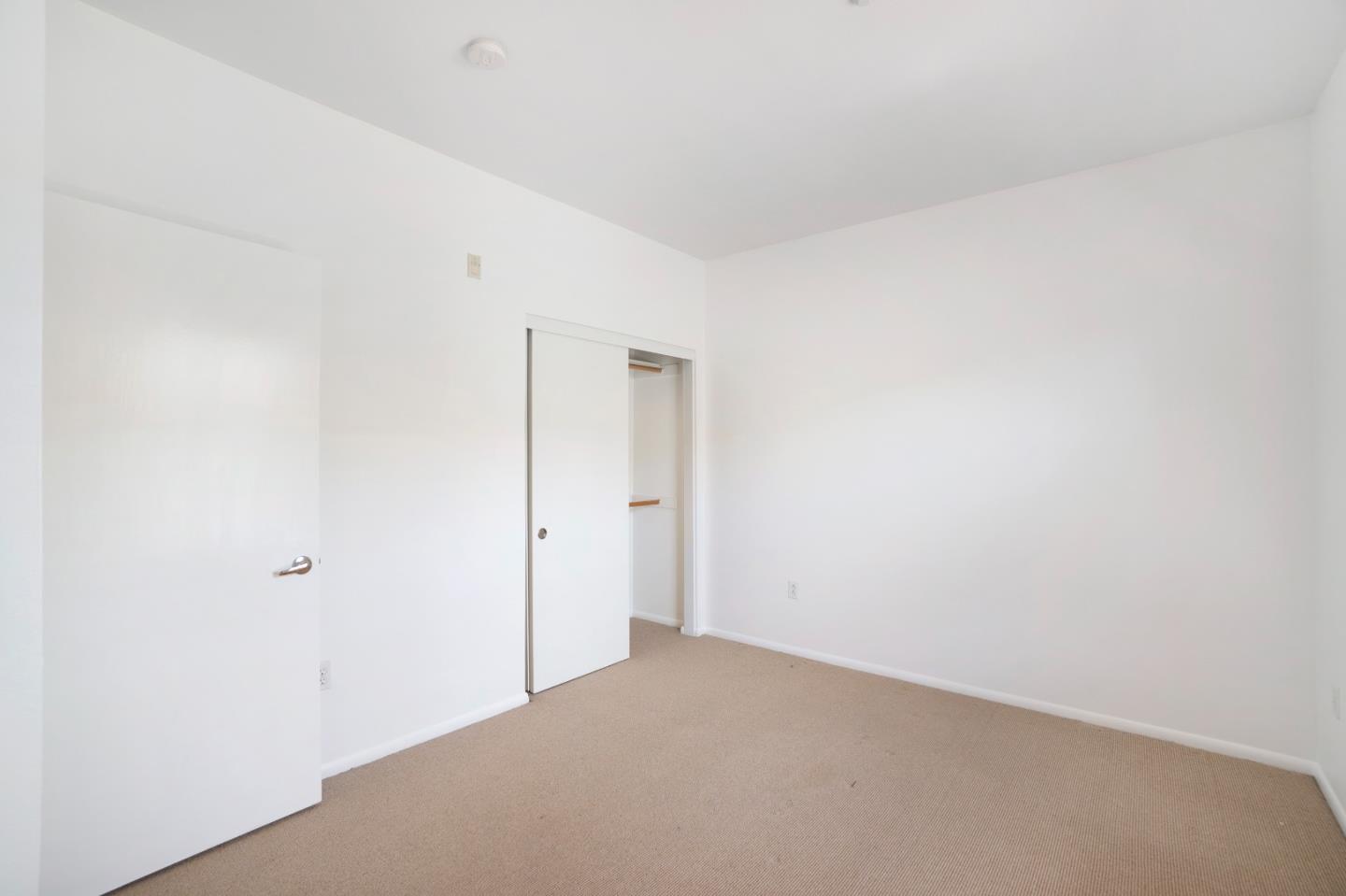 Detail Gallery Image 32 of 38 For 153 City Limits Cir, Emeryville,  CA 94608 - 2 Beds | 2/1 Baths