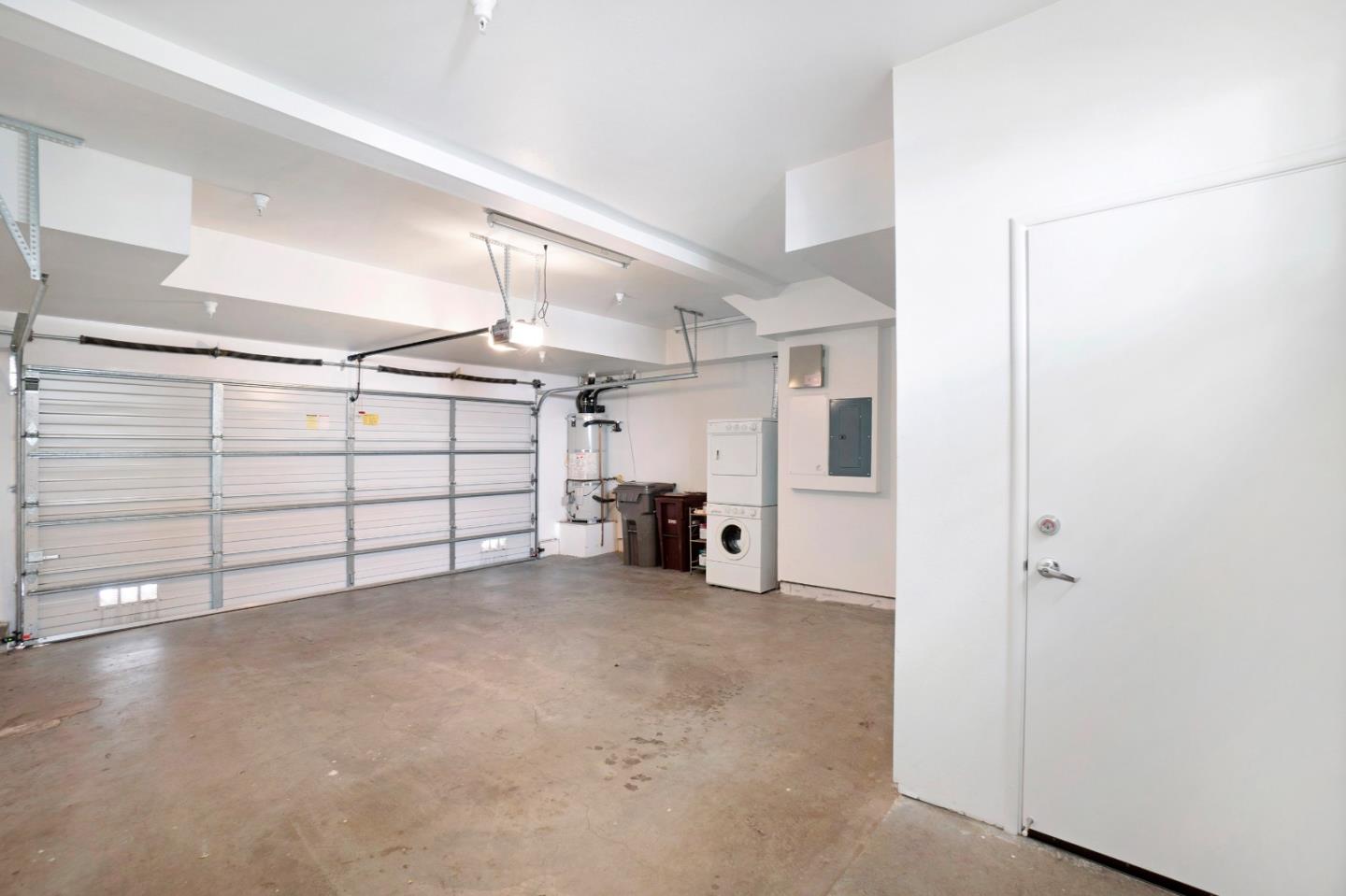 Detail Gallery Image 35 of 38 For 153 City Limits Cir, Emeryville,  CA 94608 - 2 Beds | 2/1 Baths