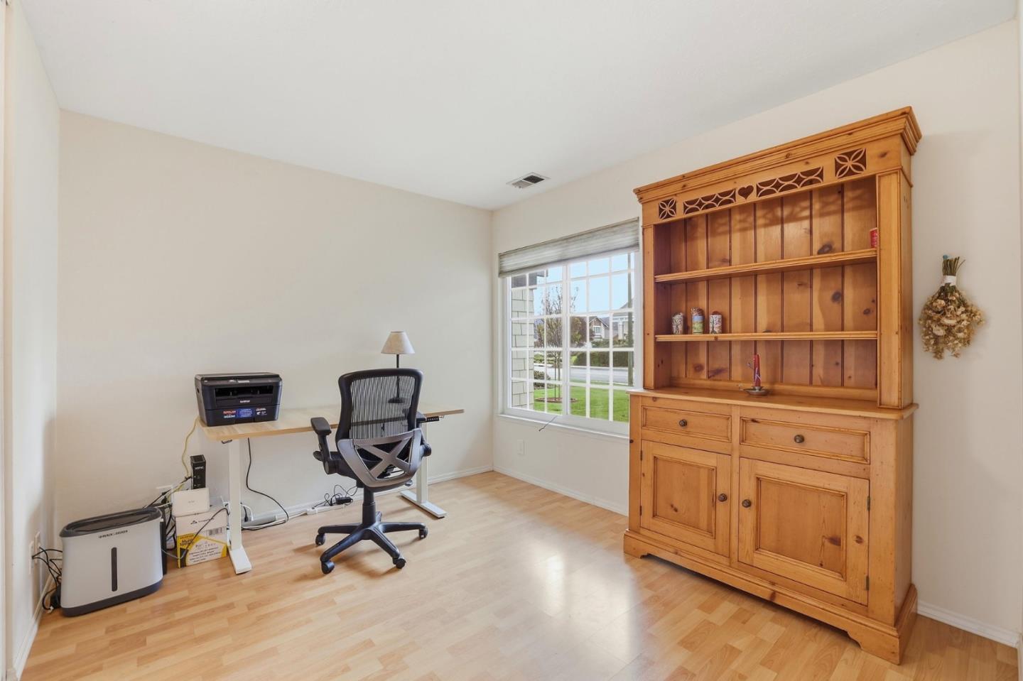 Detail Gallery Image 26 of 37 For 148 Red River Way, San Jose,  CA 95136 - 4 Beds | 2 Baths