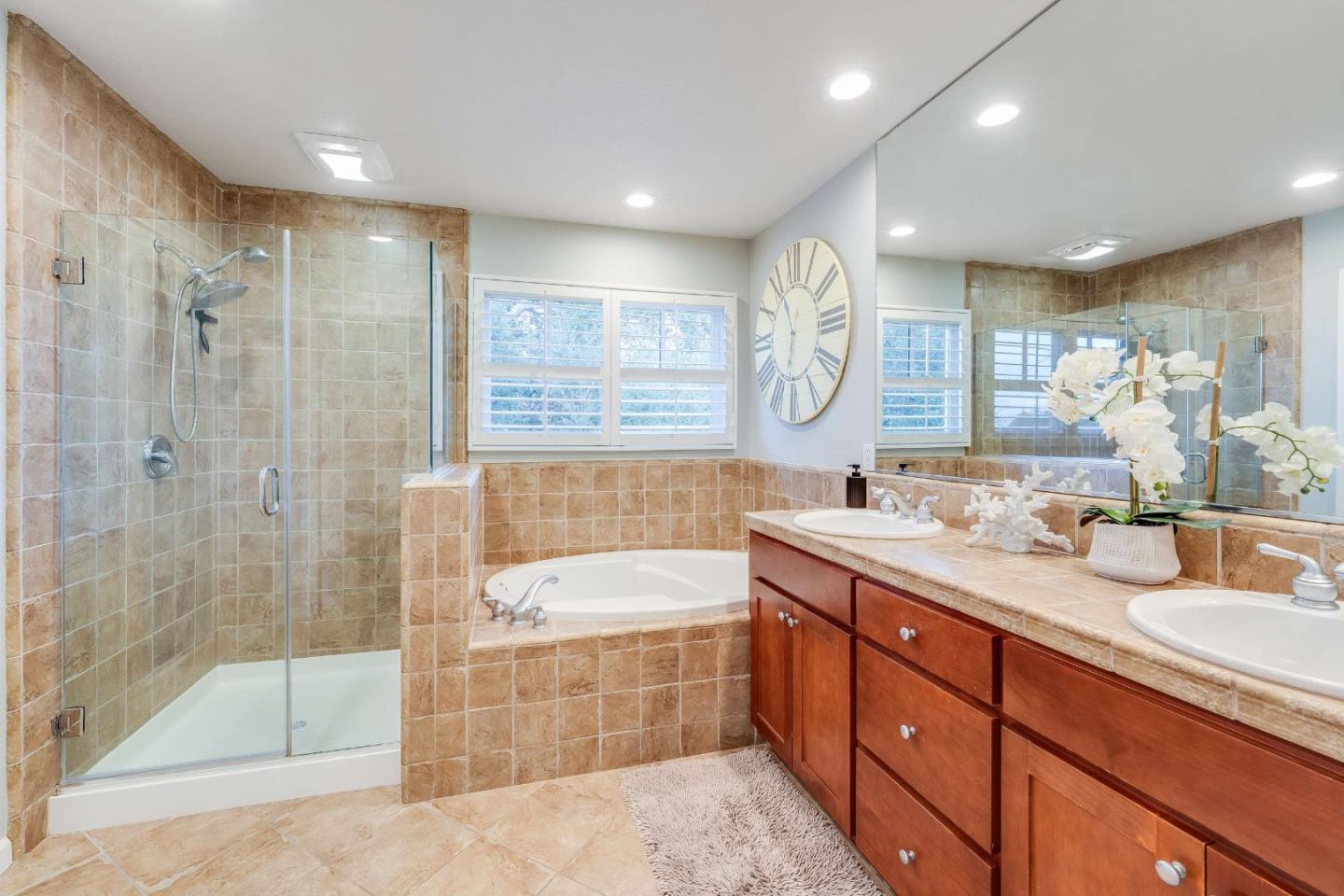 Detail Gallery Image 29 of 59 For 219 Beethoven Ln, Los Gatos,  CA 95032 - 4 Beds | 2/1 Baths