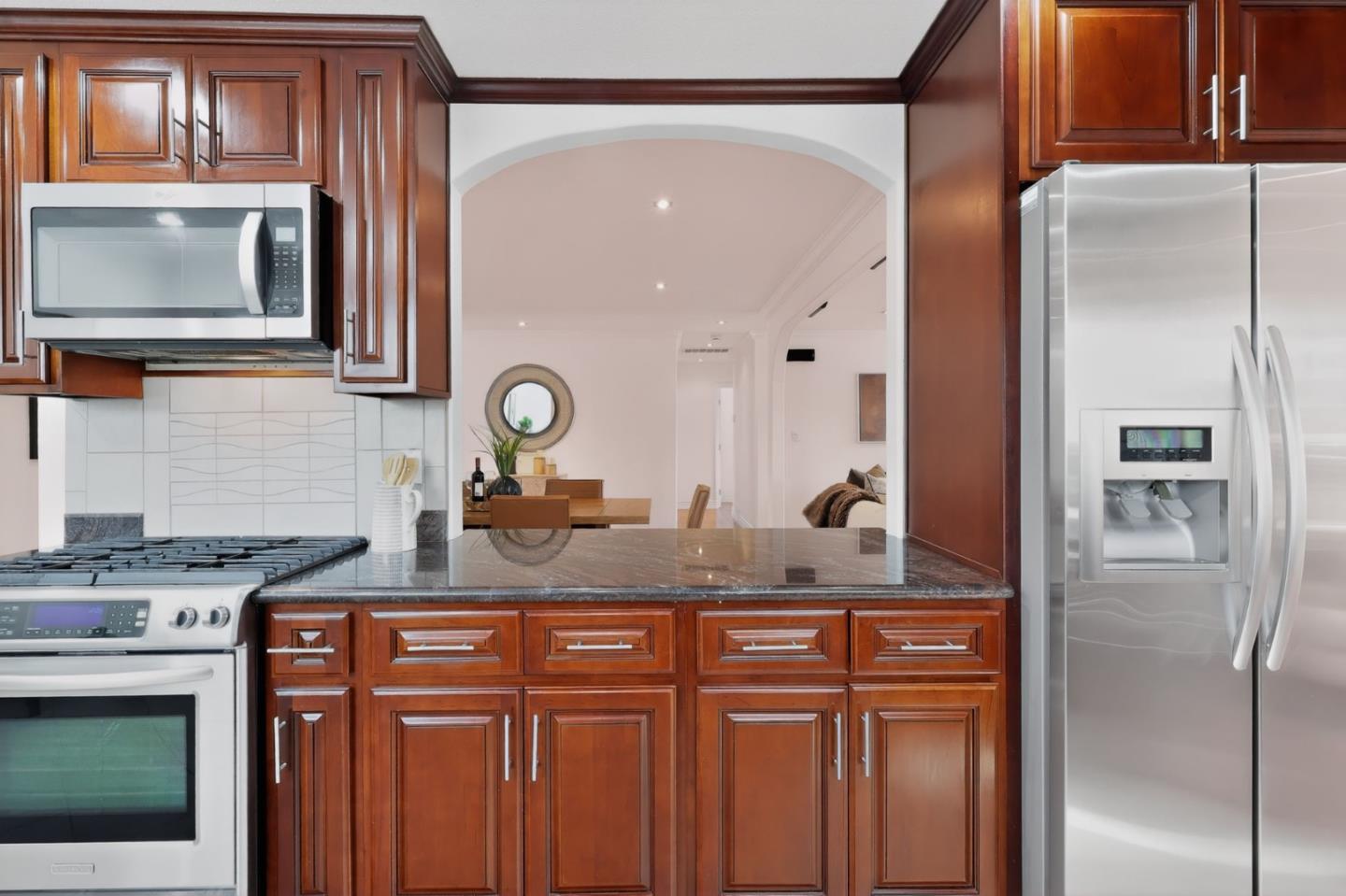 Detail Gallery Image 10 of 29 For 1402 Almanor Ct, San Jose,  CA 95132 - 3 Beds | 2 Baths