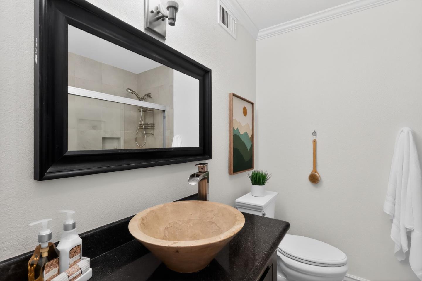 Detail Gallery Image 17 of 29 For 1402 Almanor Ct, San Jose,  CA 95132 - 3 Beds | 2 Baths