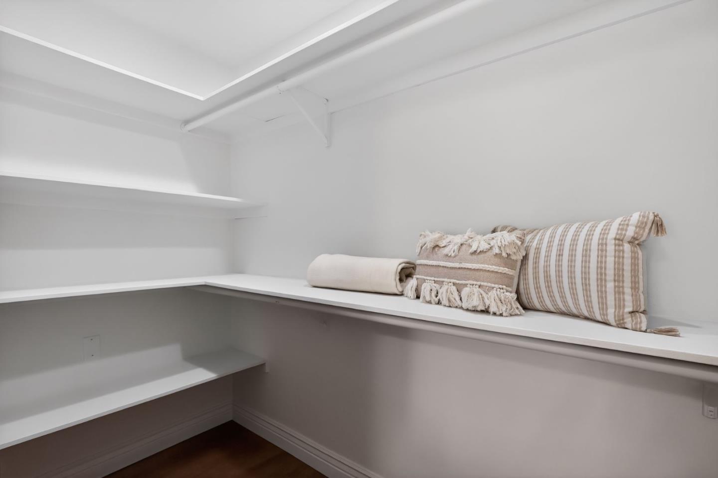 Detail Gallery Image 25 of 29 For 1402 Almanor Ct, San Jose,  CA 95132 - 3 Beds | 2 Baths