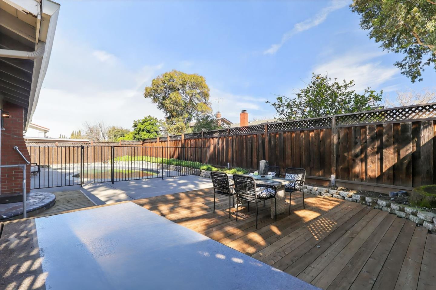 Detail Gallery Image 27 of 29 For 1402 Almanor Ct, San Jose,  CA 95132 - 3 Beds | 2 Baths