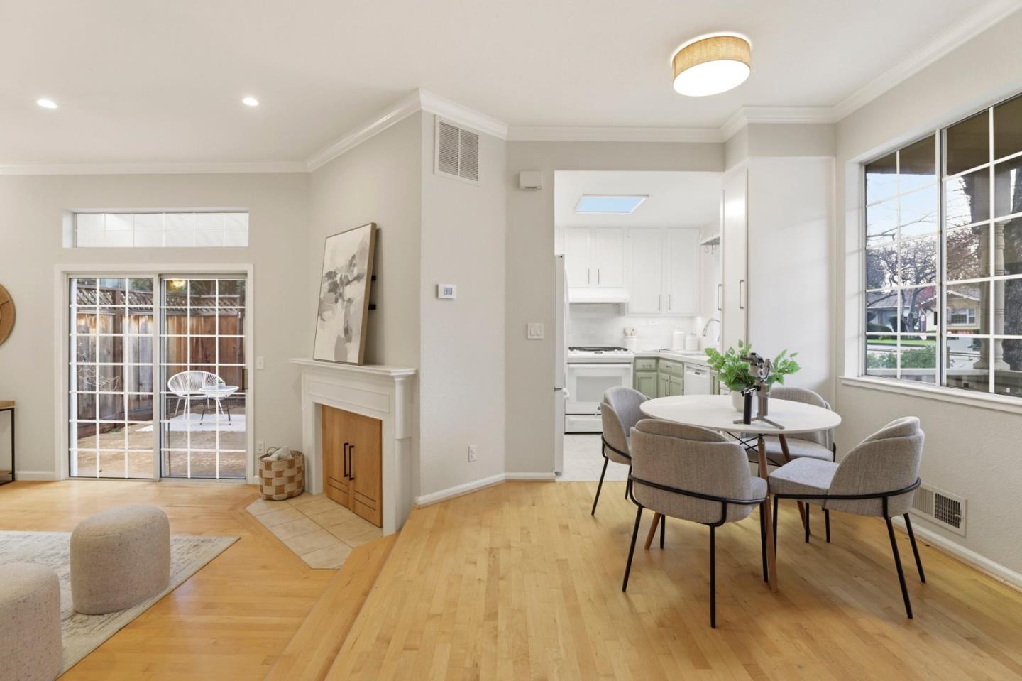 Detail Gallery Image 11 of 45 For 558 N 3rd St, San Jose,  CA 95112 - 2 Beds | 2 Baths