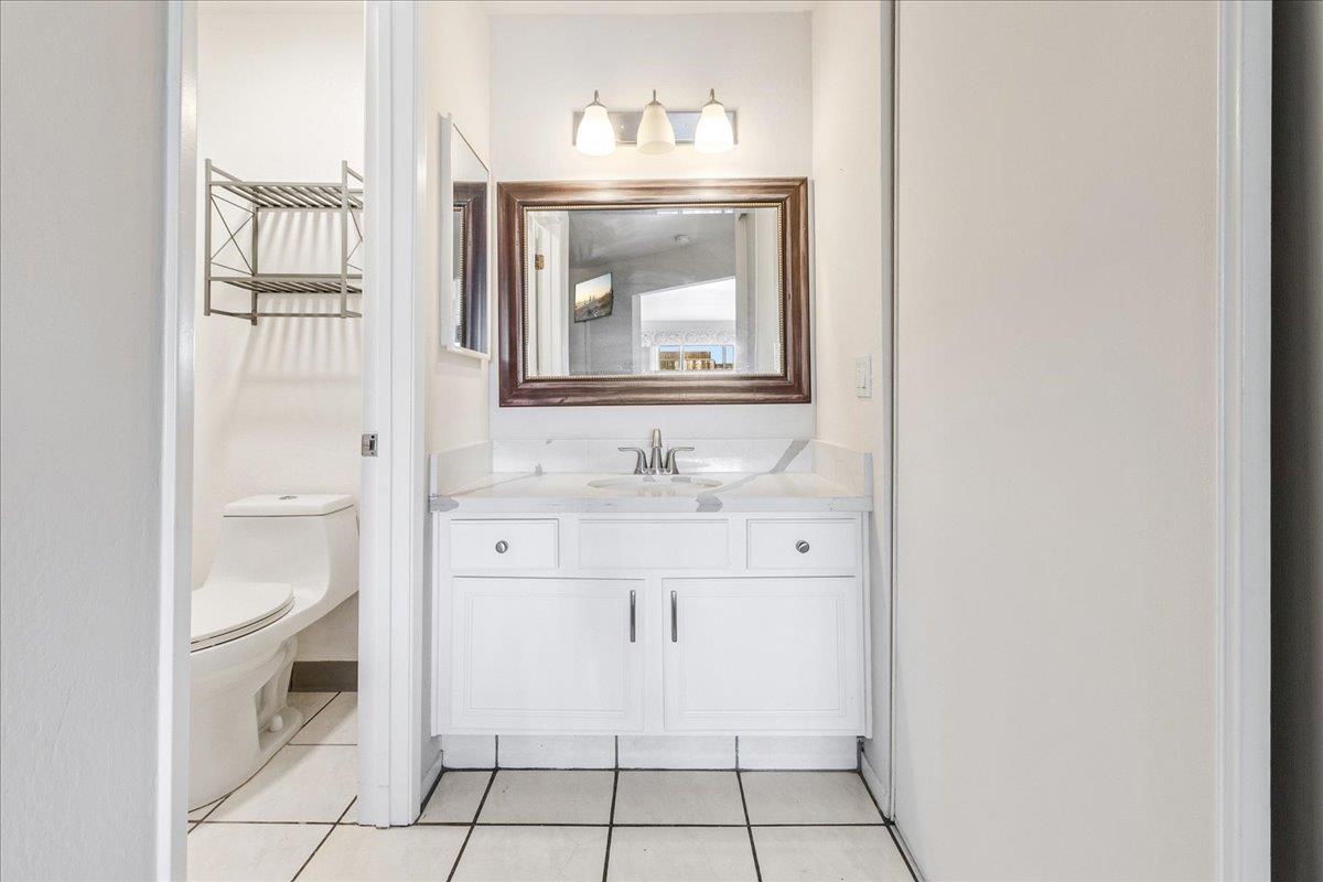 Detail Gallery Image 18 of 24 For 125 Surf Way #335,  Monterey,  CA 93940 - 1 Beds | 1 Baths