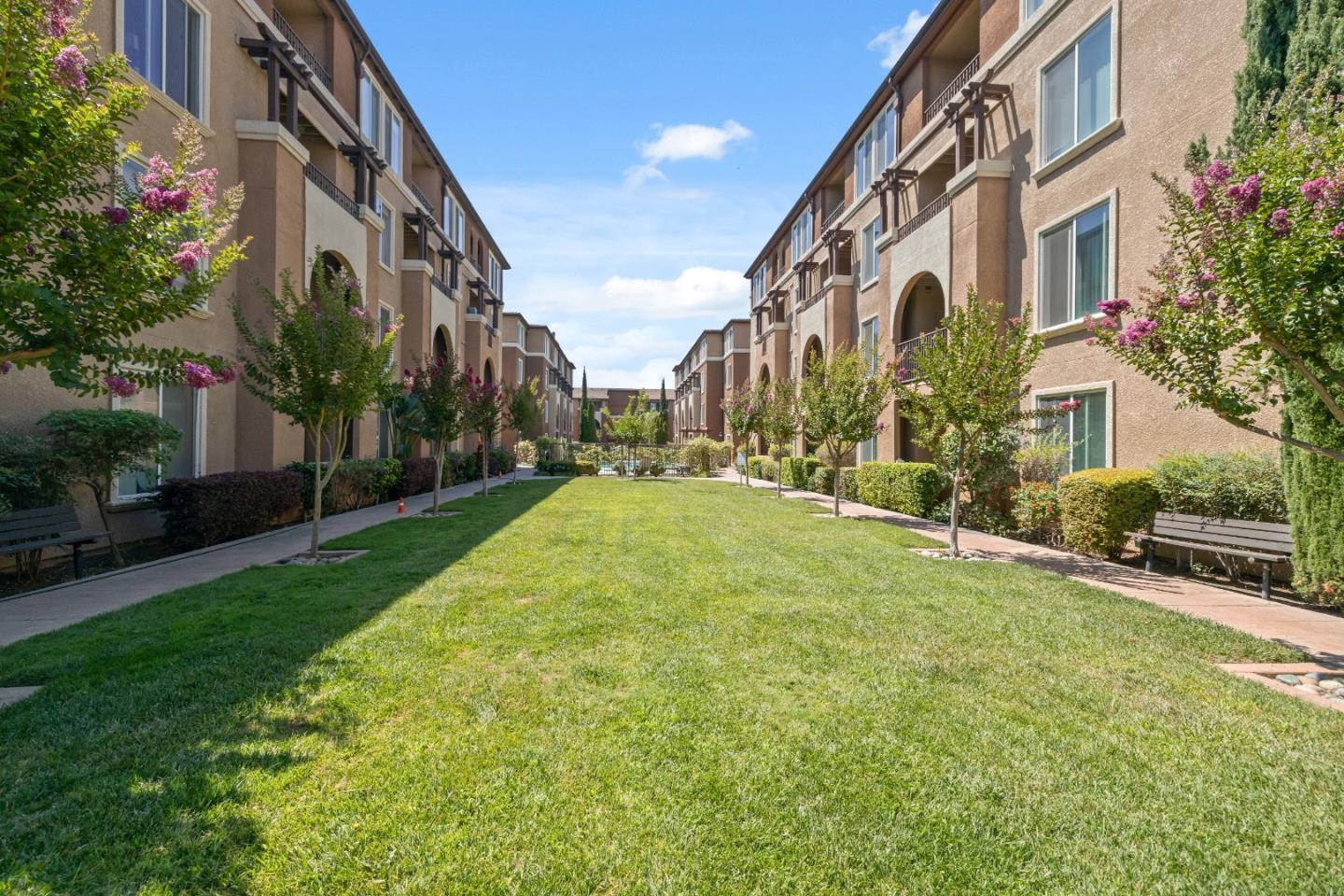 Detail Gallery Image 21 of 62 For 801 S Winchester Blvd #3206,  San Jose,  CA 95128 - 1 Beds | 1 Baths
