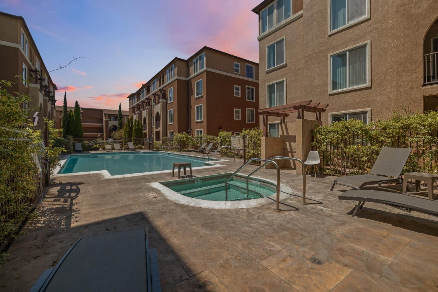 Detail Gallery Image 49 of 62 For 801 S Winchester Blvd #3206,  San Jose,  CA 95128 - 1 Beds | 1 Baths