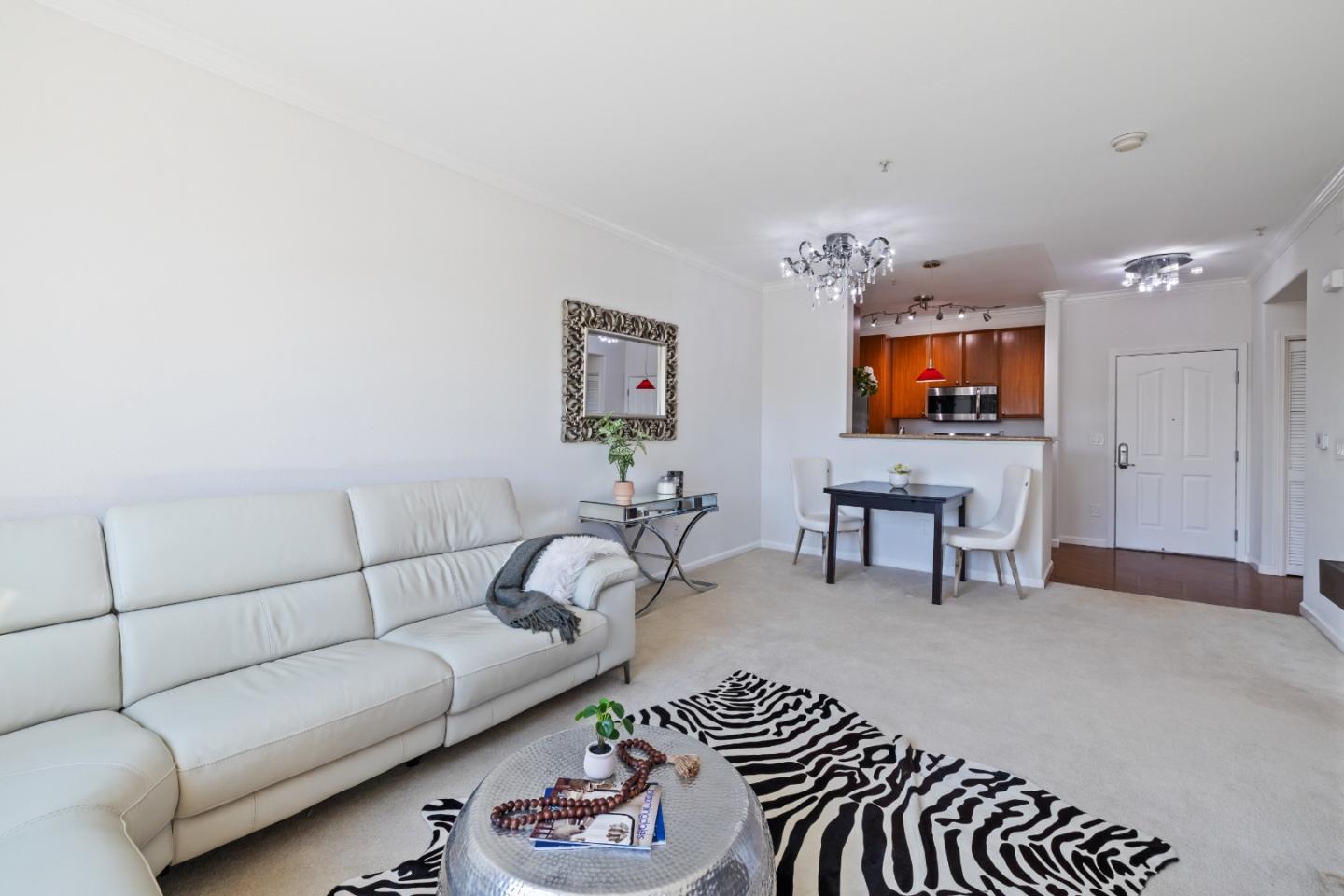 Detail Gallery Image 6 of 62 For 801 S Winchester Blvd #3206,  San Jose,  CA 95128 - 1 Beds | 1 Baths