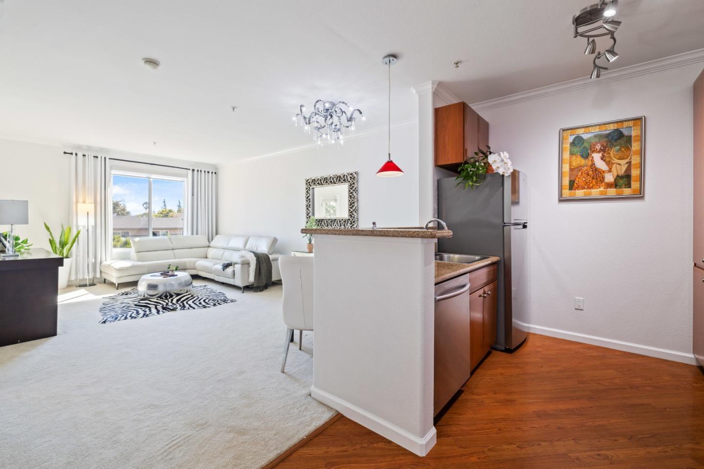 Detail Gallery Image 9 of 62 For 801 S Winchester Blvd #3206,  San Jose,  CA 95128 - 1 Beds | 1 Baths