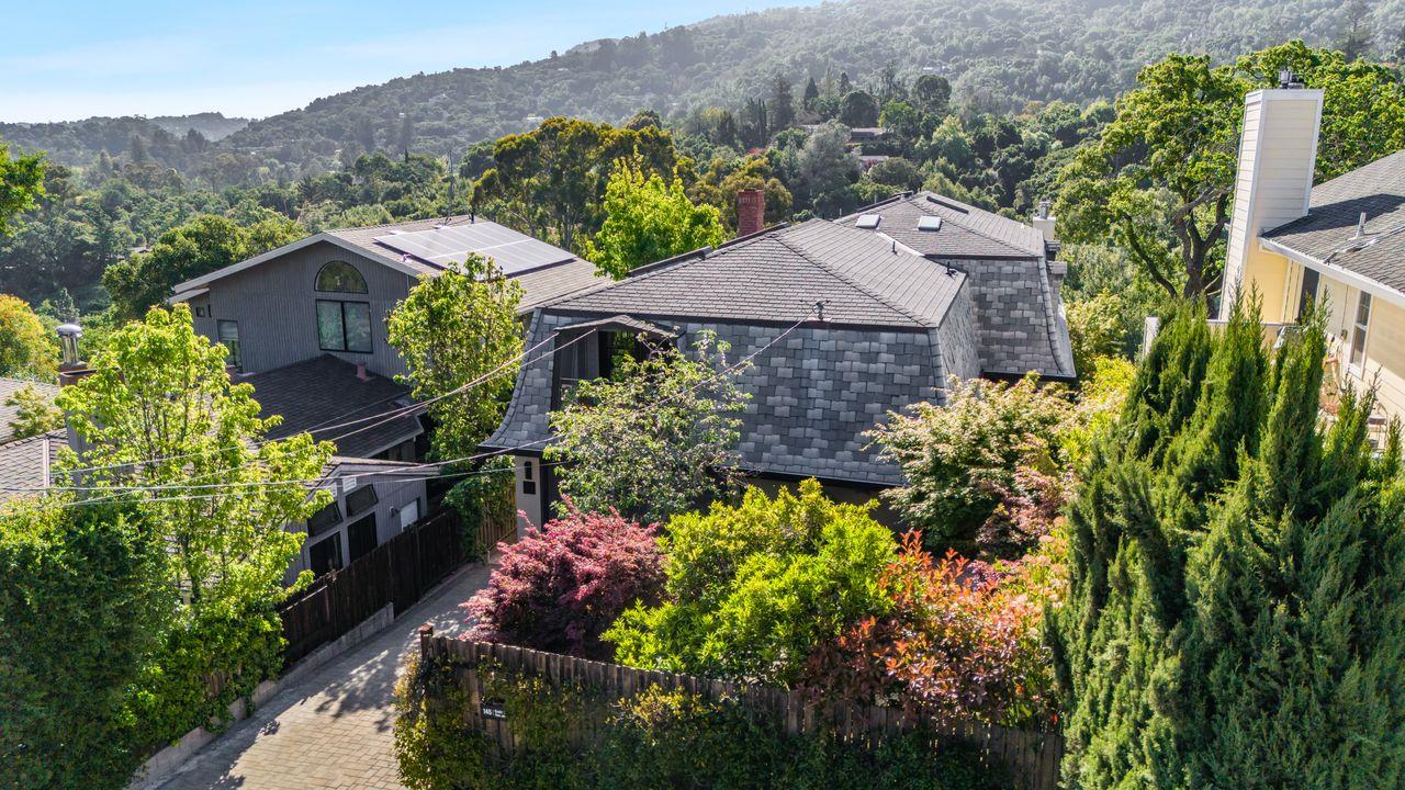 Detail Gallery Image 44 of 51 For 145 Central Ave, Los Gatos,  CA 95030 - 5 Beds | 4/1 Baths