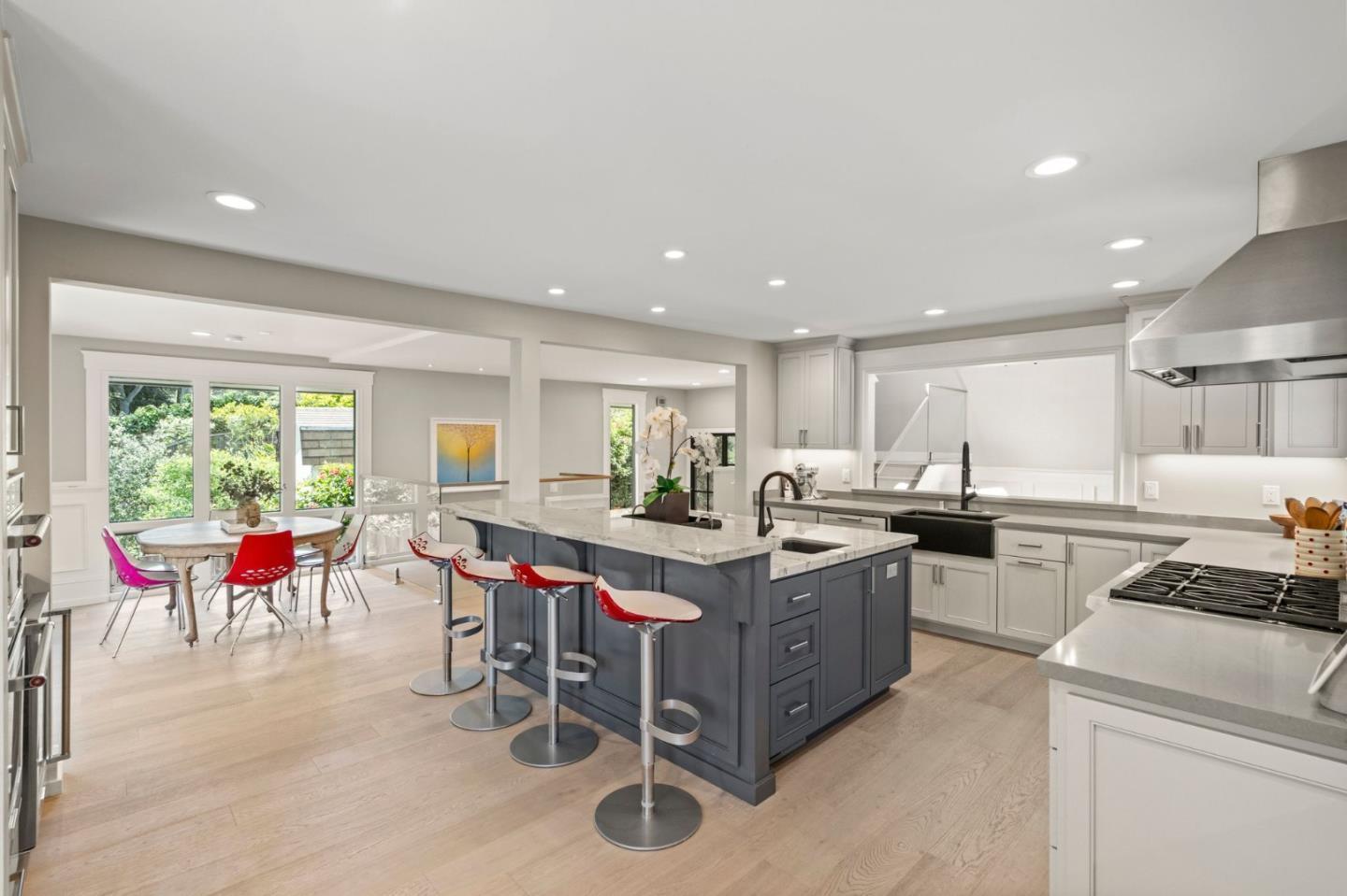 Detail Gallery Image 5 of 31 For 145 Central Ave, Los Gatos,  CA 95030 - 5 Beds | 4/1 Baths