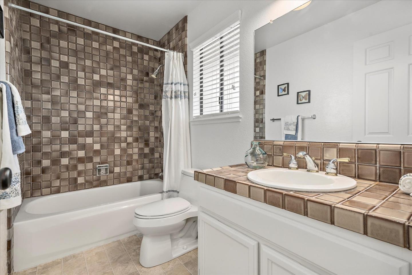 Detail Gallery Image 19 of 35 For 5965 Fiddletown Pl, San Jose,  CA 95120 - 2 Beds | 2/1 Baths