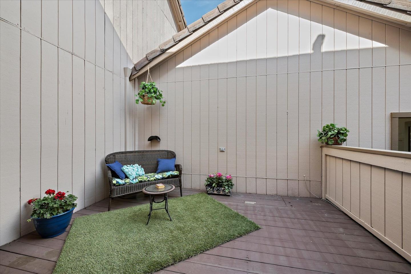 Detail Gallery Image 3 of 35 For 5965 Fiddletown Pl, San Jose,  CA 95120 - 2 Beds | 2/1 Baths