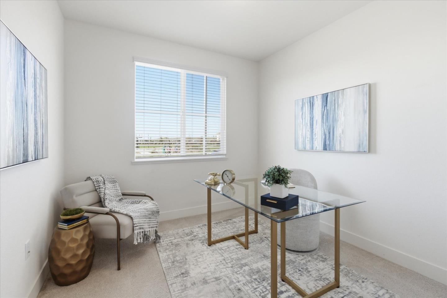 Detail Gallery Image 20 of 53 For 211 Arabian Ln, Hollister,  CA 95023 - 5 Beds | 3 Baths