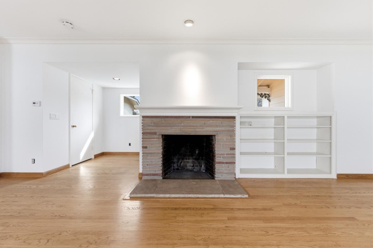 Detail Gallery Image 3 of 47 For 8 Patricia Pl, Menlo Park,  CA 94025 - 4 Beds | 2/1 Baths