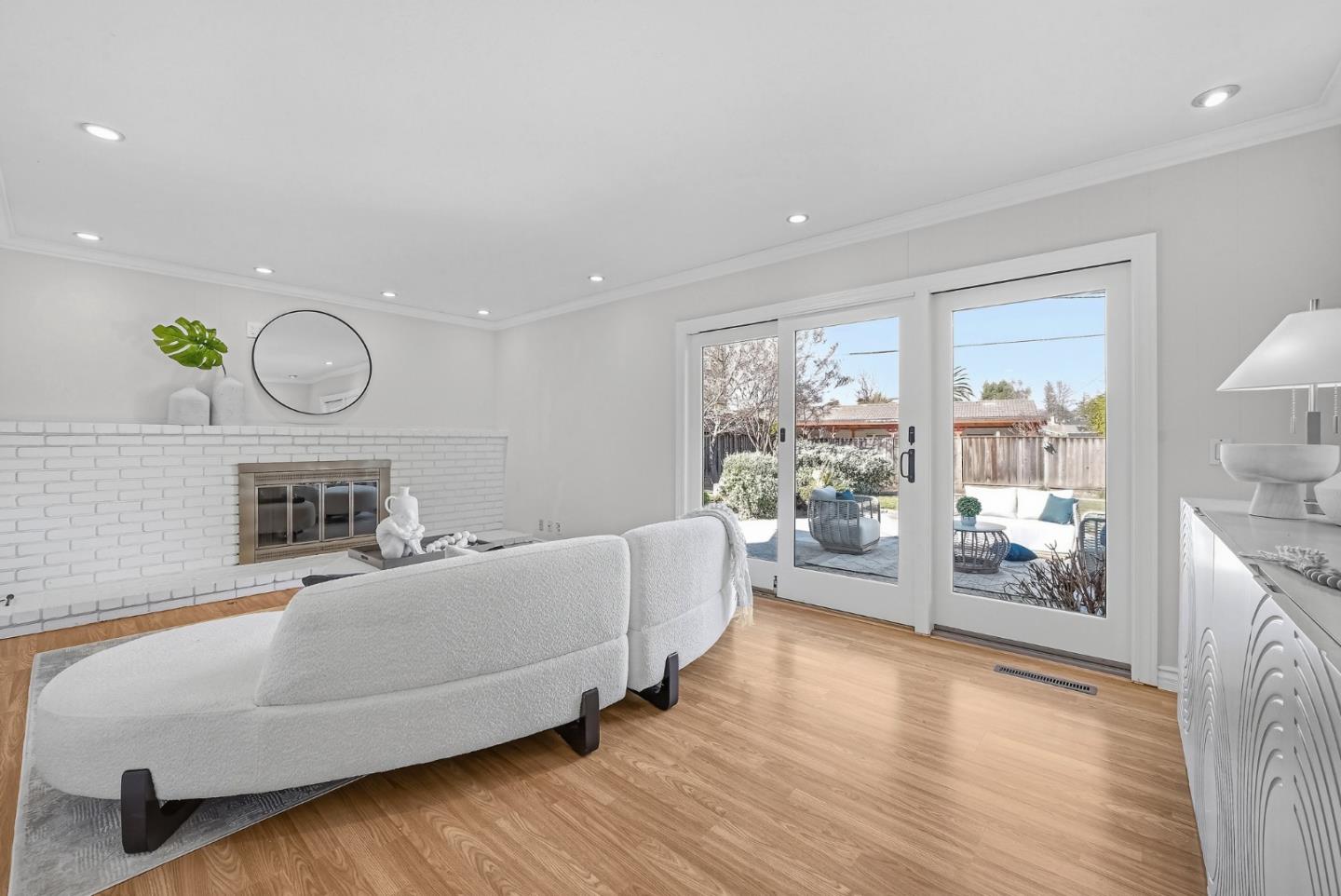 Detail Gallery Image 19 of 68 For 19319 Falmouth Ct, Saratoga,  CA 95070 - 5 Beds | 3 Baths