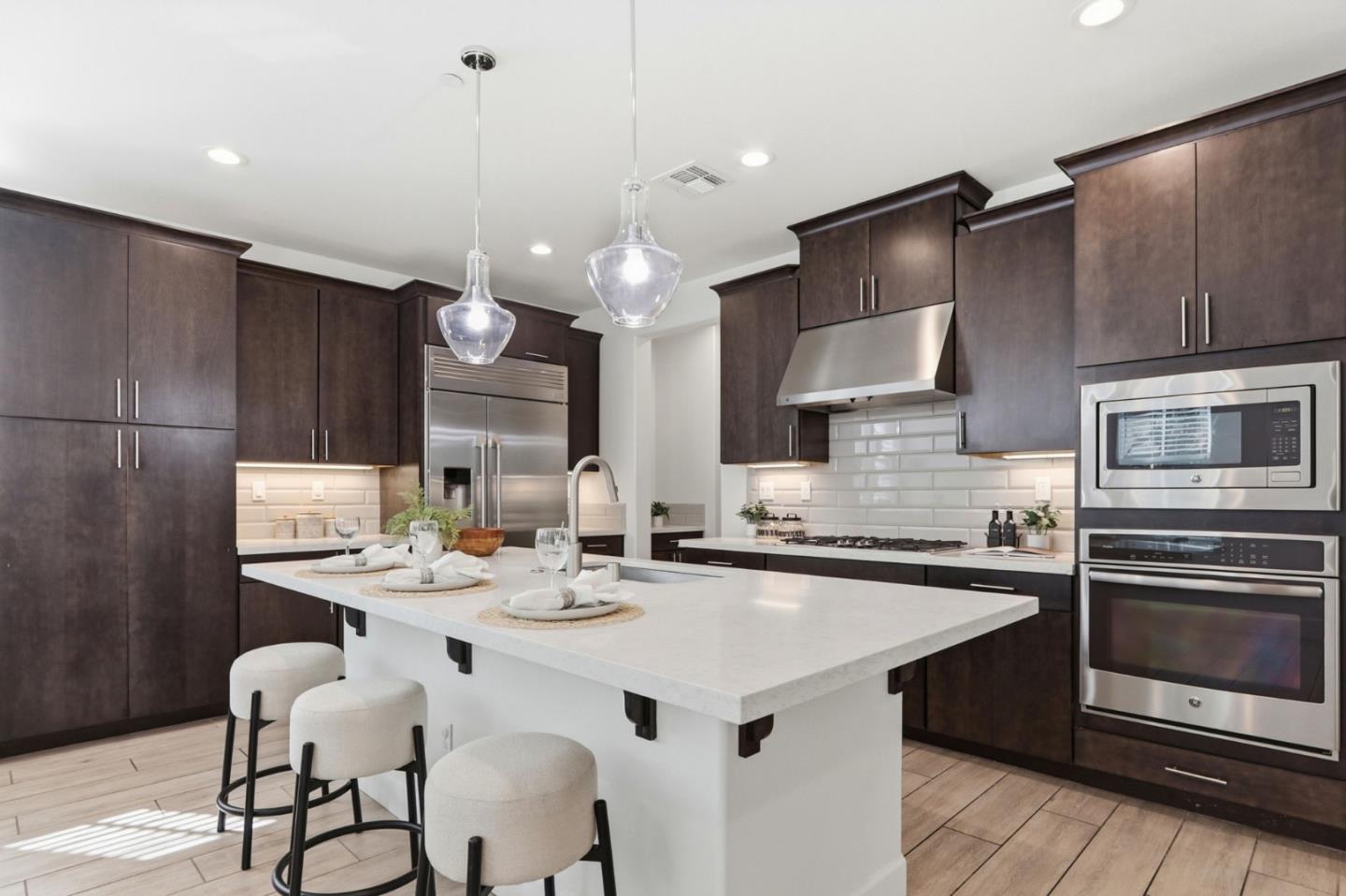 Detail Gallery Image 15 of 49 For 380 School Ct, Los Gatos,  CA 95032 - 3 Beds | 2/1 Baths