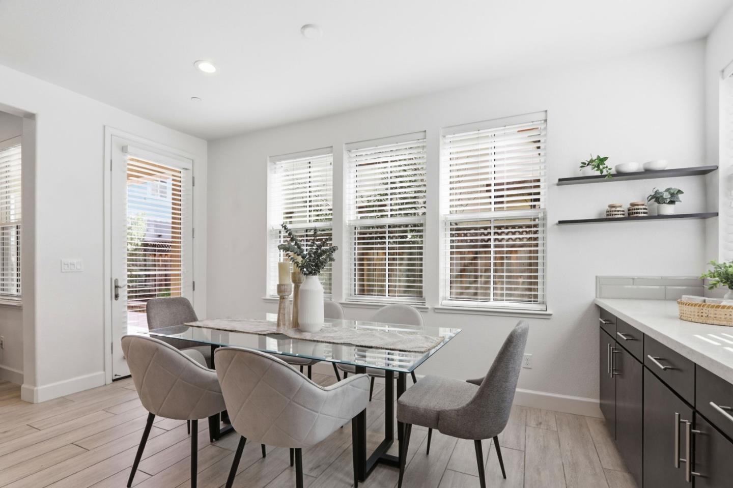 Detail Gallery Image 24 of 49 For 380 School Ct, Los Gatos,  CA 95032 - 3 Beds | 2/1 Baths