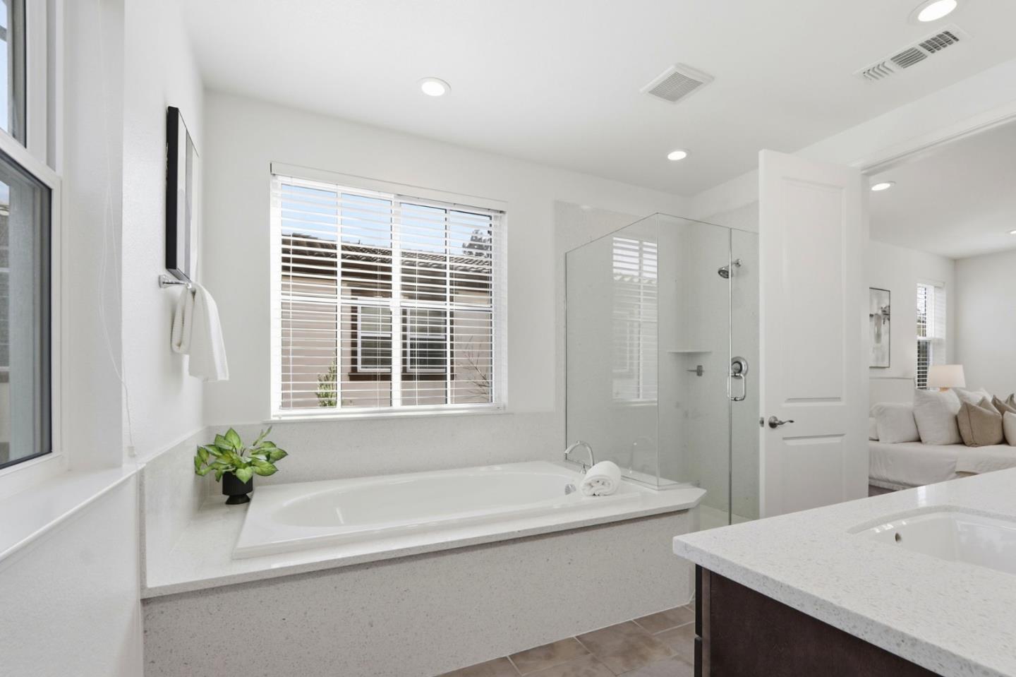 Detail Gallery Image 43 of 49 For 380 School Ct, Los Gatos,  CA 95032 - 3 Beds | 2/1 Baths