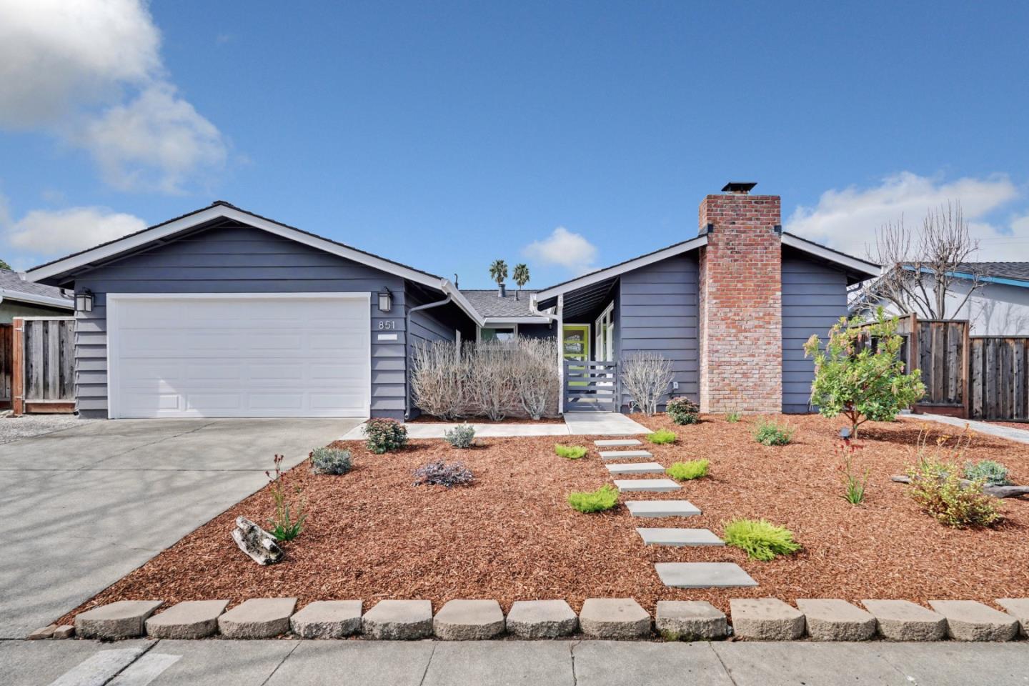 Detail Gallery Image 2 of 55 For 851 Mangrove Ave, Sunnyvale,  CA 94086 - 3 Beds | 2 Baths