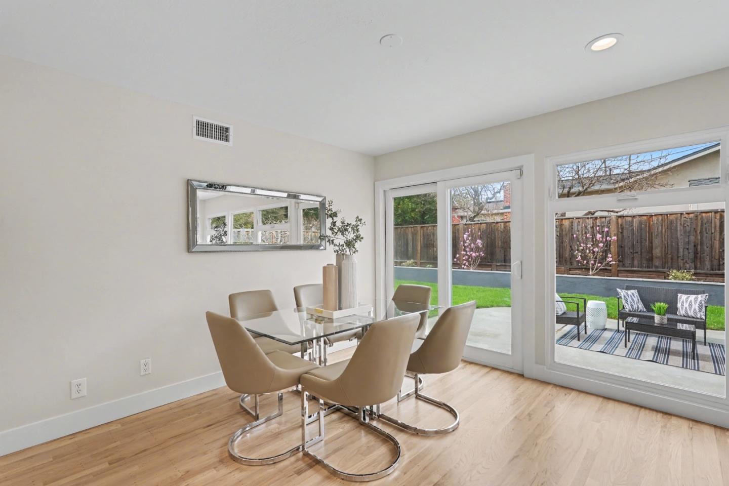 Detail Gallery Image 24 of 55 For 851 Mangrove Ave, Sunnyvale,  CA 94086 - 3 Beds | 2 Baths