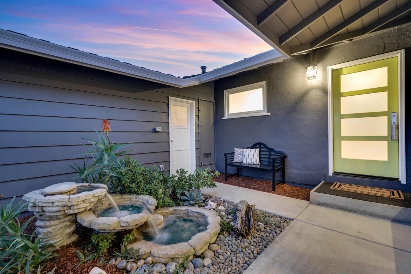 Detail Gallery Image 7 of 55 For 851 Mangrove Ave, Sunnyvale,  CA 94086 - 3 Beds | 2 Baths