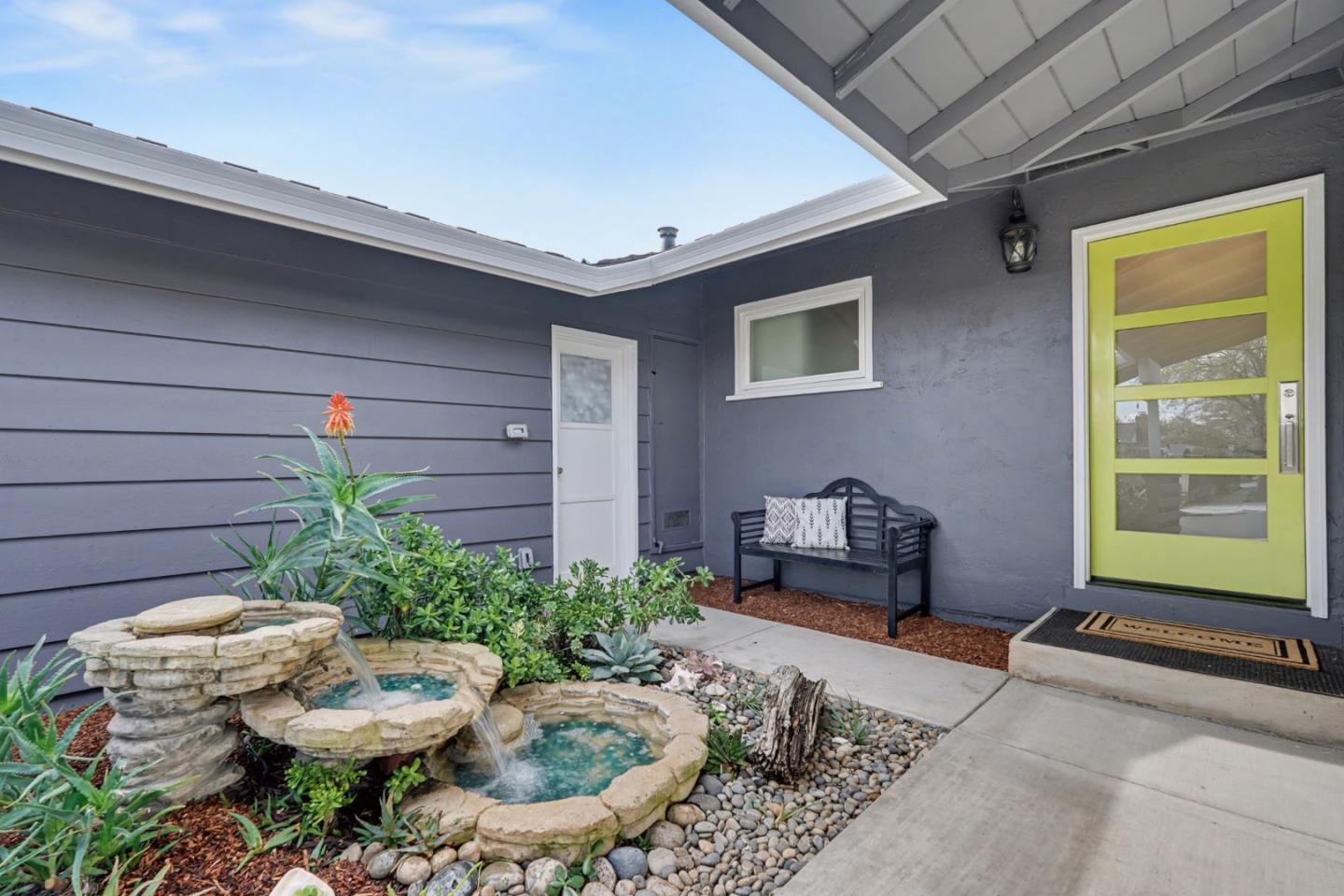 Detail Gallery Image 8 of 55 For 851 Mangrove Ave, Sunnyvale,  CA 94086 - 3 Beds | 2 Baths