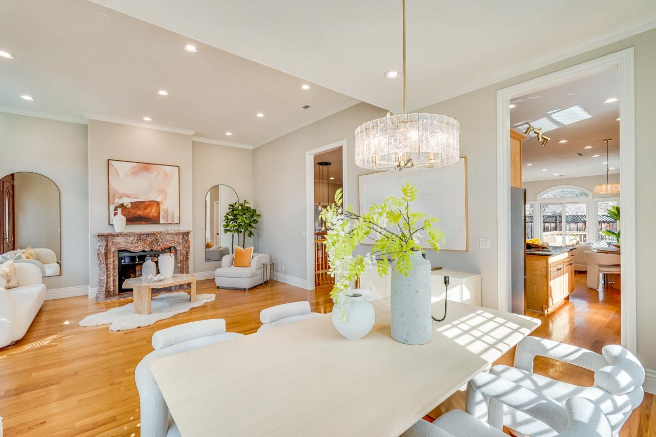 Detail Gallery Image 12 of 60 For 10430 Stern Ave, Cupertino,  CA 95014 - 5 Beds | 4 Baths