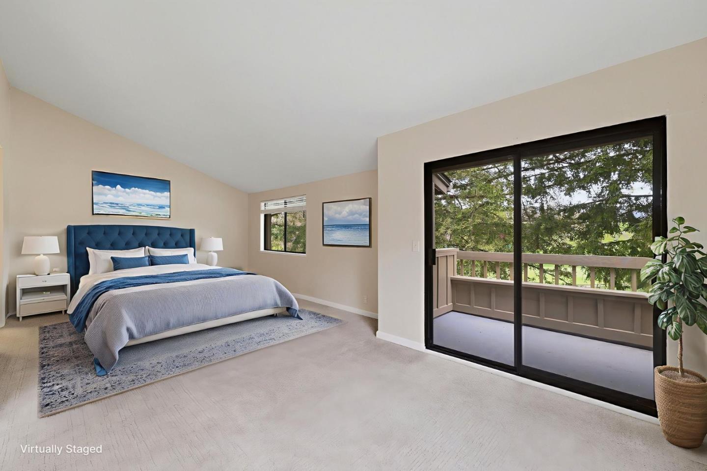 Detail Gallery Image 14 of 32 For 470 Sand Hill Cir, Menlo Park,  CA 94025 - 3 Beds | 2/1 Baths