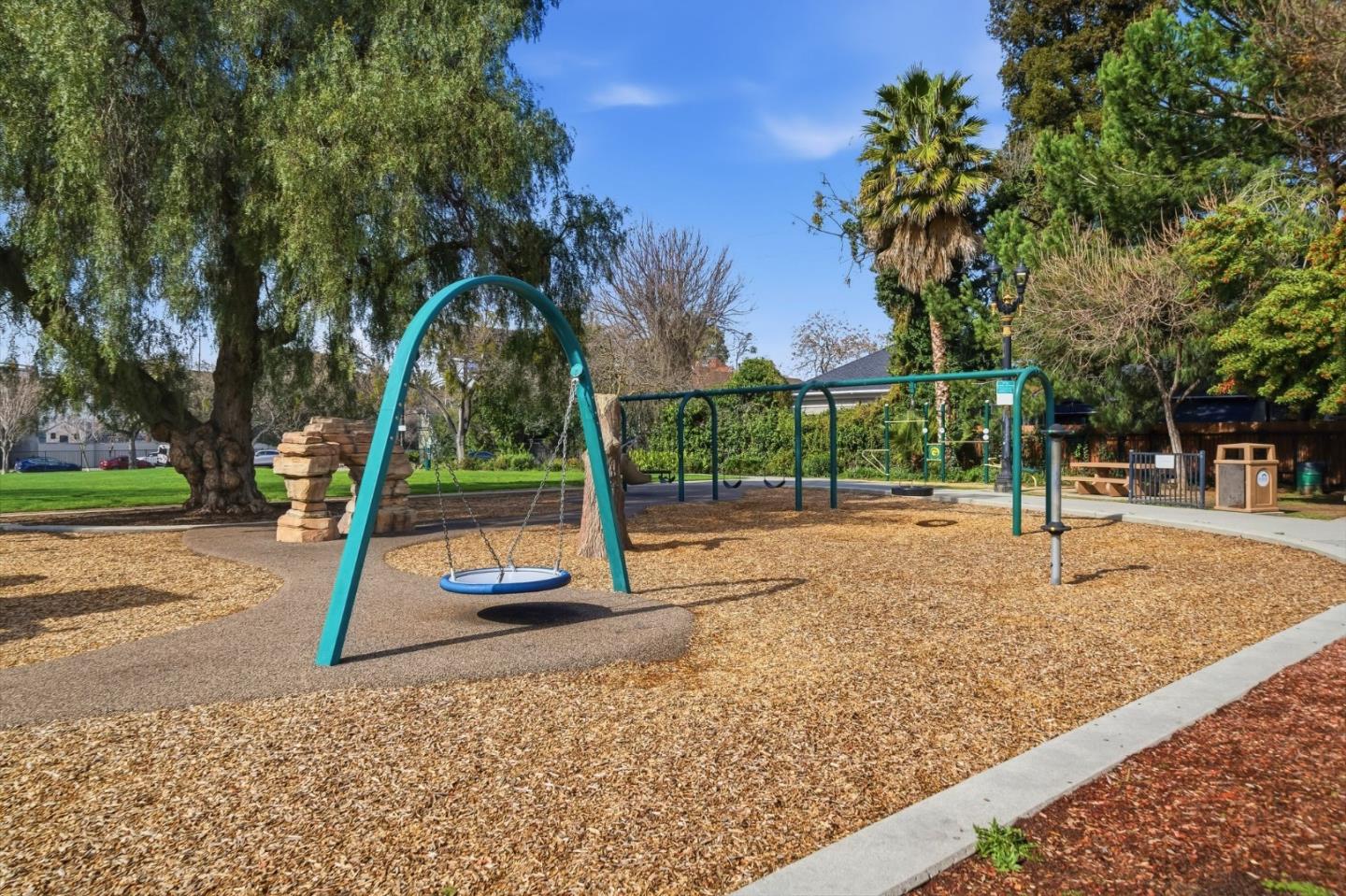 Detail Gallery Image 22 of 23 For 44 Ryland Park Dr, San Jose,  CA 95110 - 3 Beds | 2/1 Baths