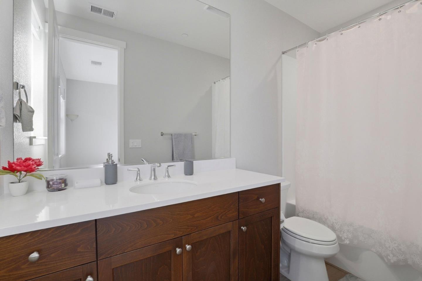 Detail Gallery Image 26 of 39 For 18207 Rebollo Ln, Morgan Hill,  CA 95037 - 3 Beds | 3 Baths