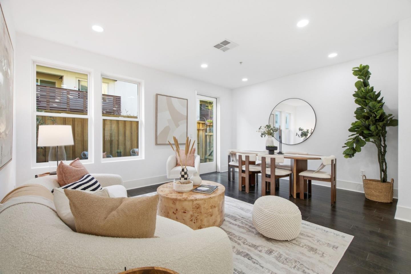 Detail Gallery Image 7 of 45 For 820 Altaire Walk, Palo Alto,  CA 94303 - 3 Beds | 2/1 Baths