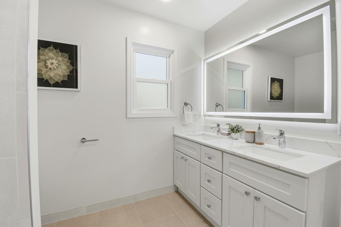 Detail Gallery Image 14 of 46 For 4198 Huntington St, Oakland,  CA 94619 - 4 Beds | 2 Baths