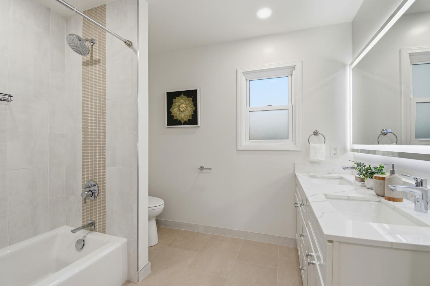 Detail Gallery Image 15 of 46 For 4198 Huntington St, Oakland,  CA 94619 - 4 Beds | 2 Baths
