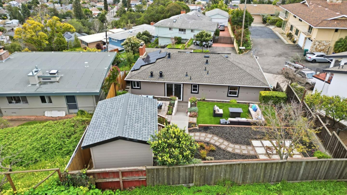 Detail Gallery Image 40 of 46 For 4198 Huntington St, Oakland,  CA 94619 - 4 Beds | 2 Baths