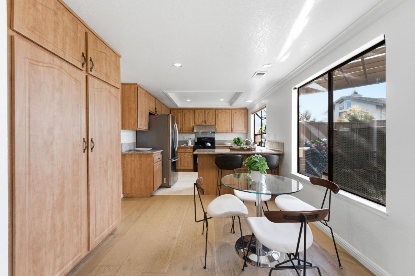 Detail Gallery Image 11 of 78 For 4819 Kenwood St, Union City,  CA 94587 - 3 Beds | 2/1 Baths