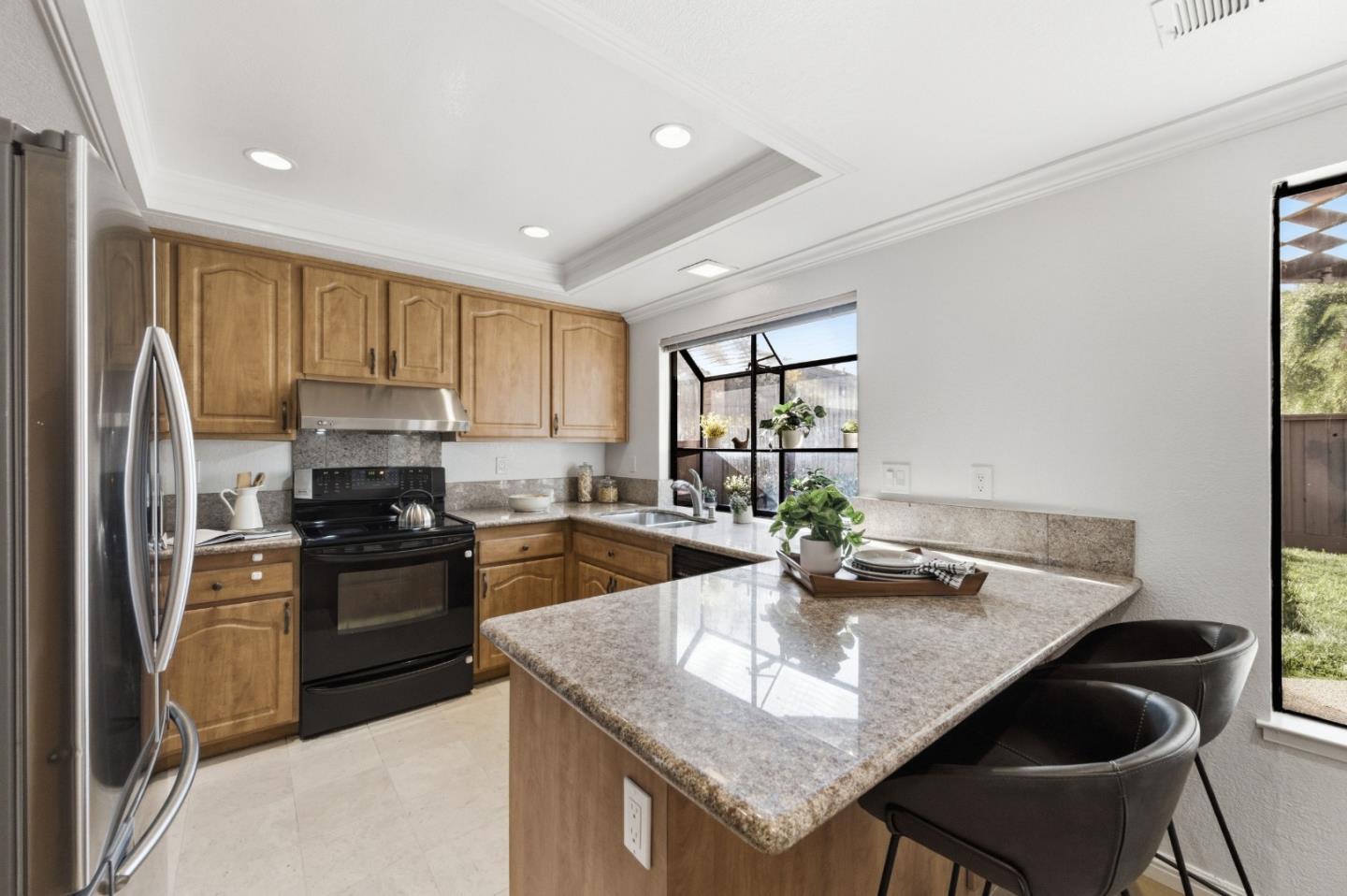 Detail Gallery Image 12 of 78 For 4819 Kenwood St, Union City,  CA 94587 - 3 Beds | 2/1 Baths