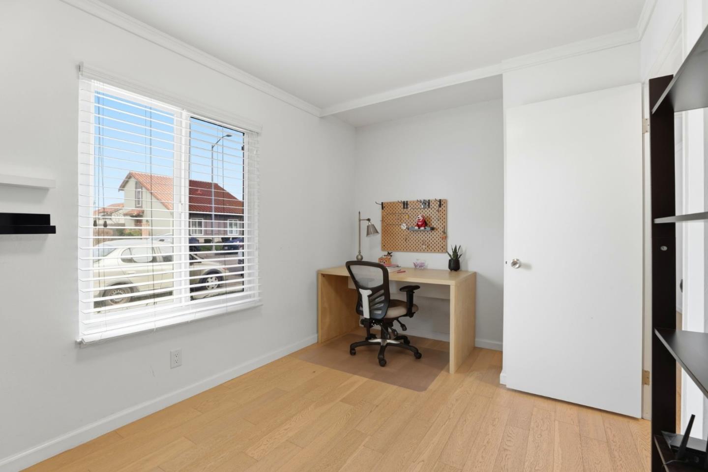 Detail Gallery Image 11 of 31 For 1558 Calle Enrique, Pleasanton,  CA 94566 - 3 Beds | 2 Baths