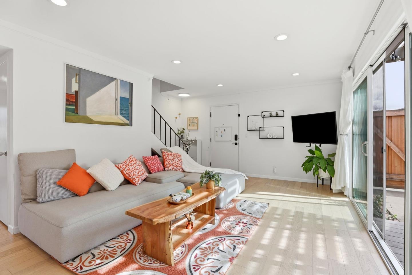 Detail Gallery Image 4 of 31 For 1558 Calle Enrique, Pleasanton,  CA 94566 - 3 Beds | 2 Baths