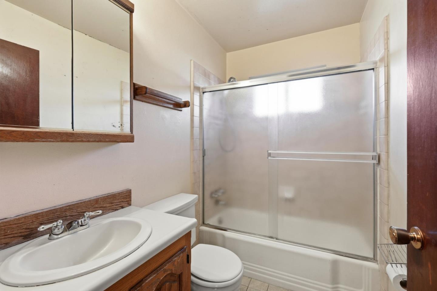 Detail Gallery Image 26 of 40 For 2298 Sunrise Dr, San Jose,  CA 95124 - 3 Beds | 2 Baths