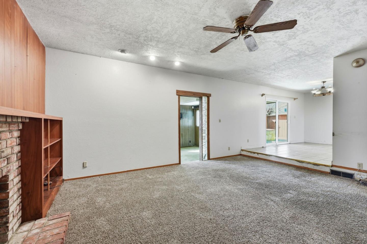 Detail Gallery Image 8 of 40 For 2298 Sunrise Dr, San Jose,  CA 95124 - 3 Beds | 2 Baths